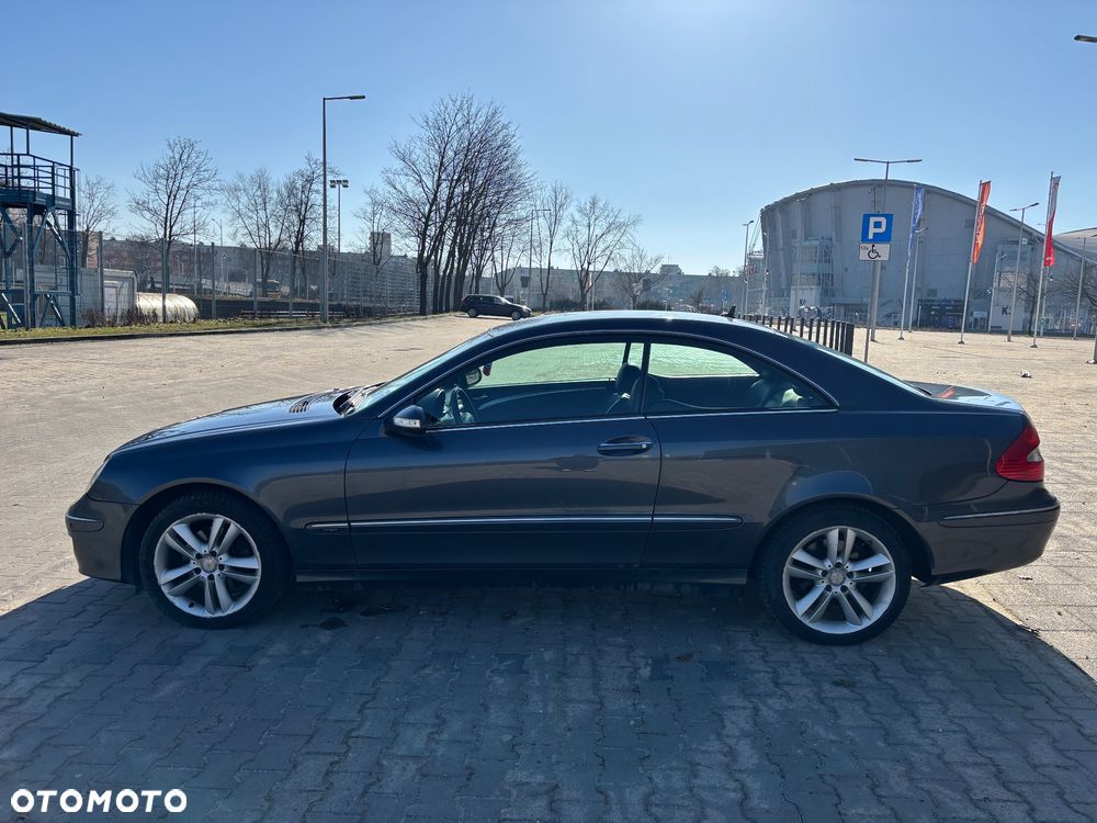 Mercedes-Benz CLK 200 Kompressor Automatik Avantgarde - 2