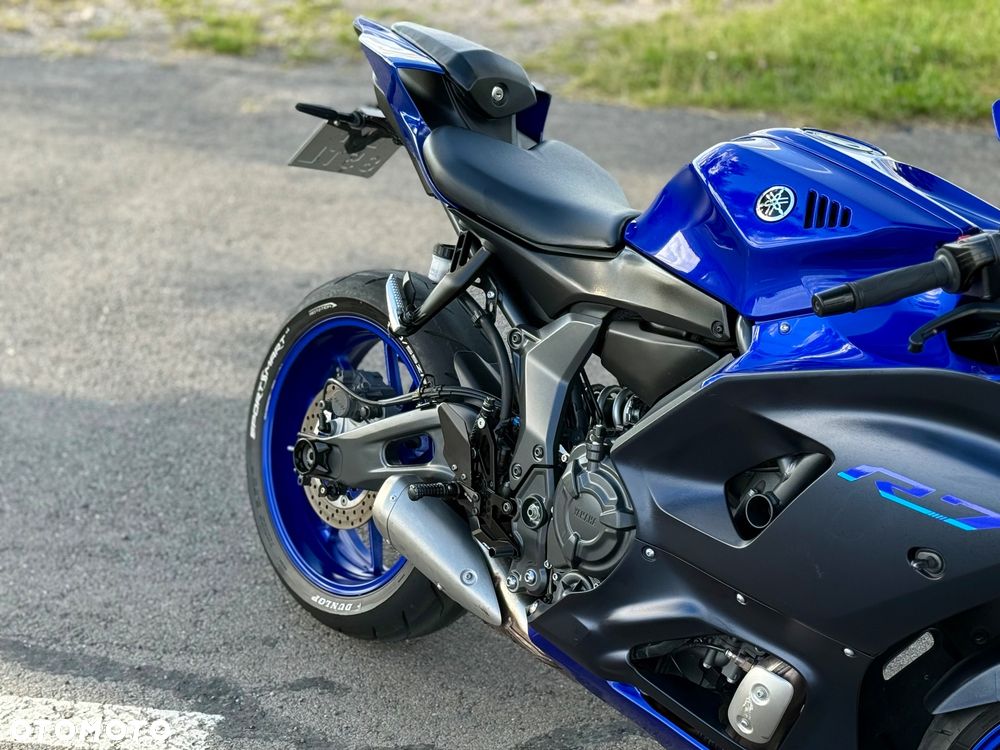 Yamaha R7 - 14