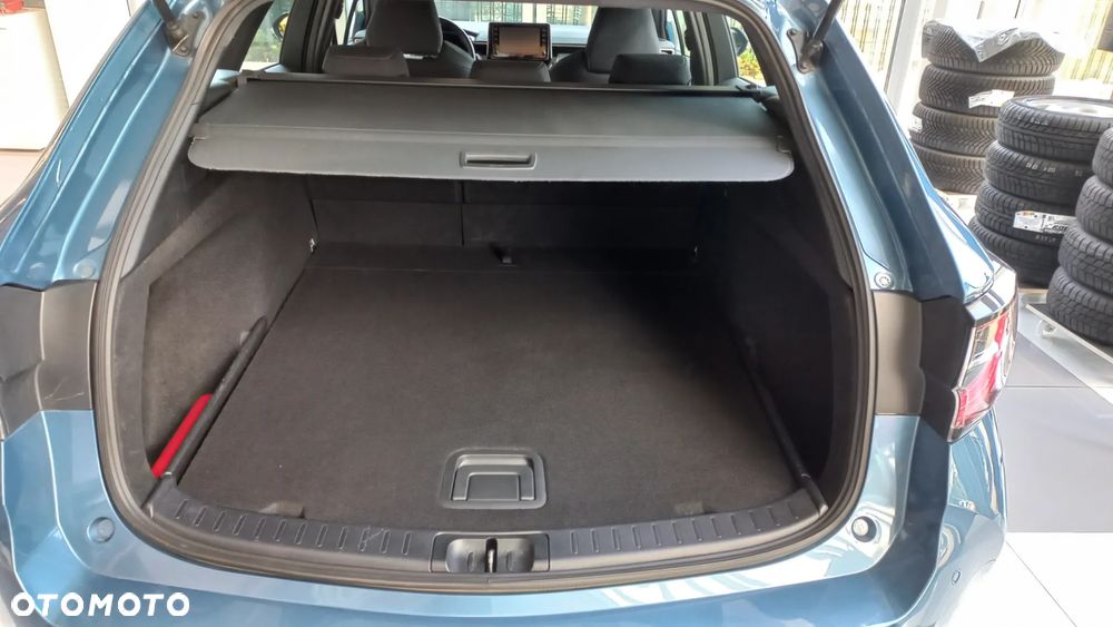 Toyota Corolla 1.8 Hybrid GPF Comfort - 13