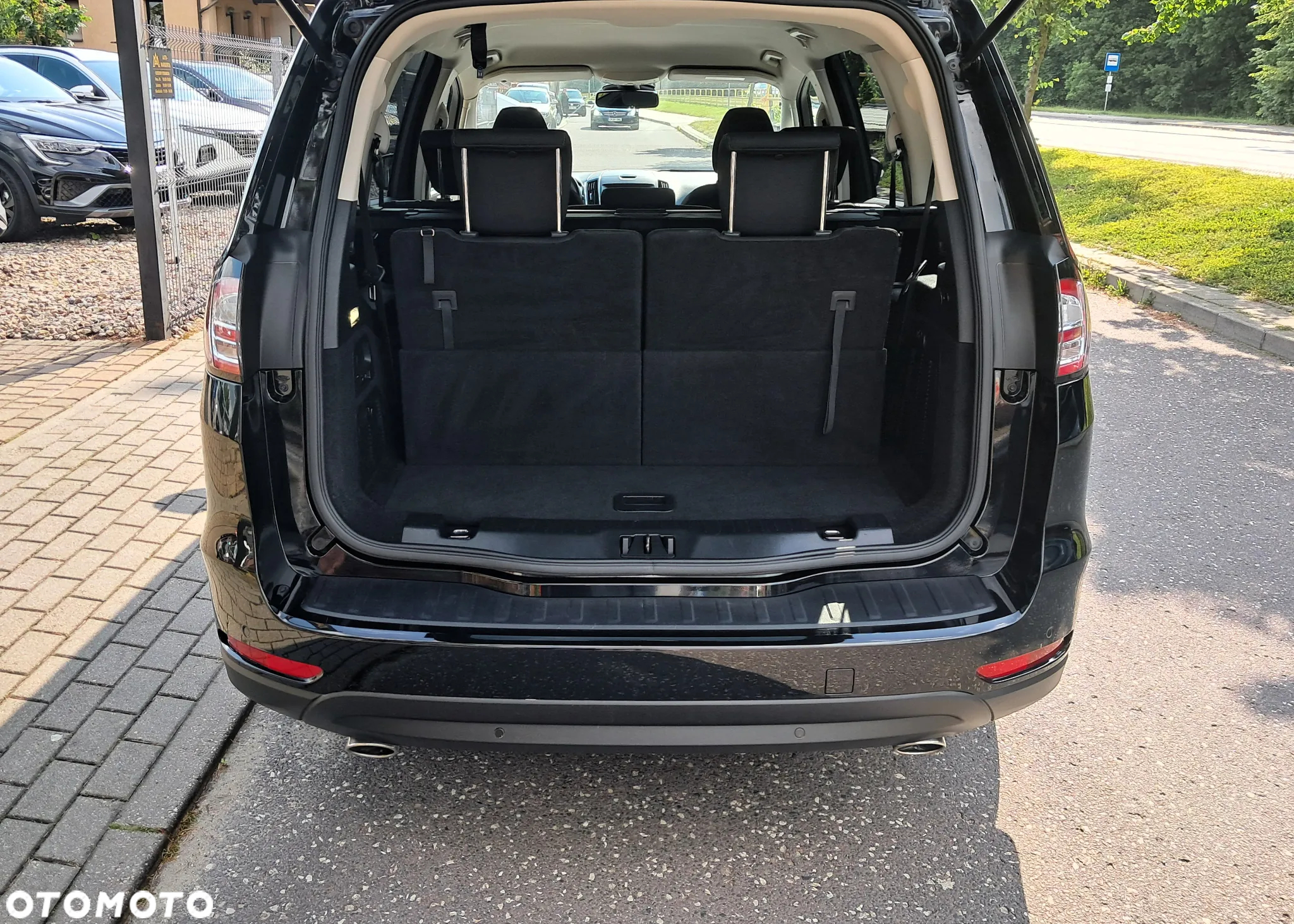Ford Galaxy 2.0 TDCi Titanium - 39