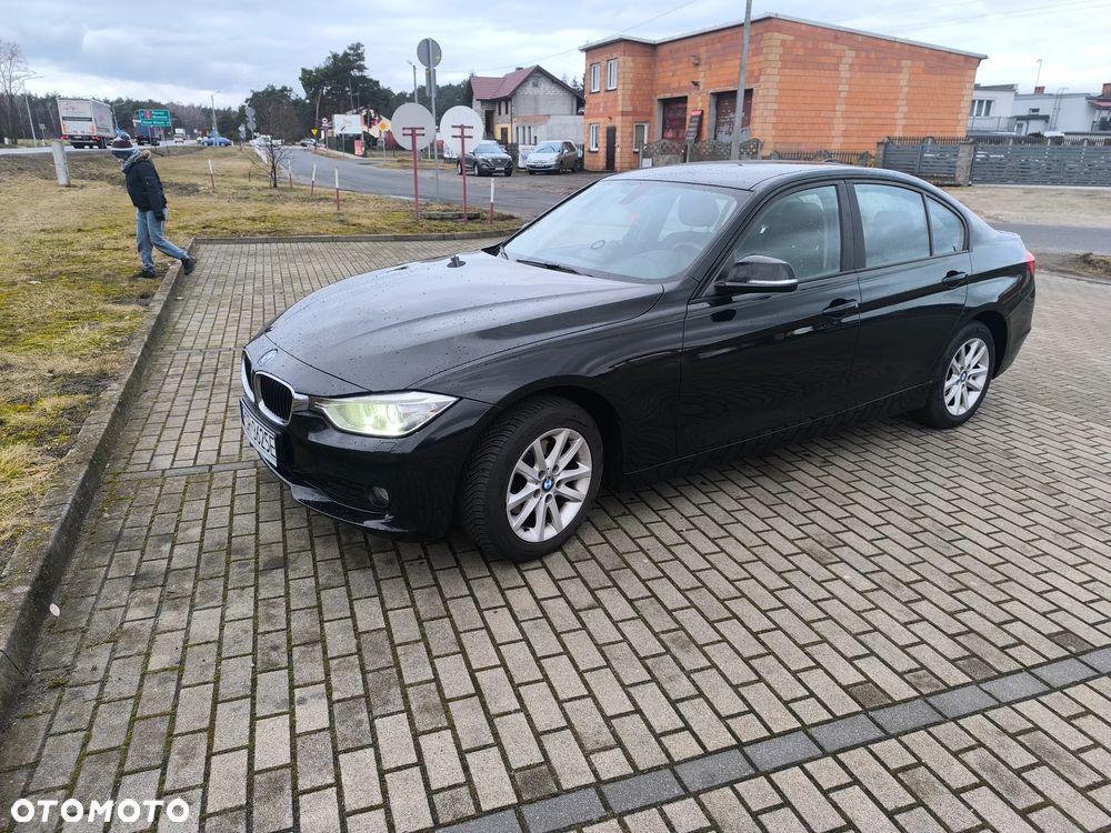 BMW Seria 3 316d Advantage - 2