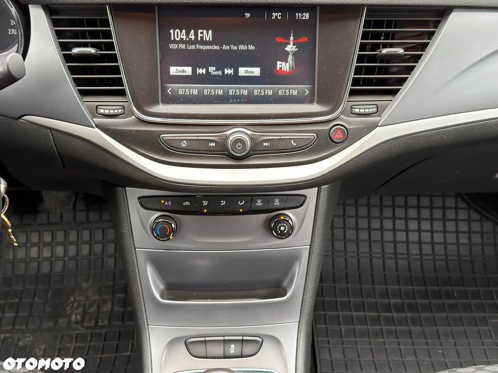 Opel Astra 1.6 CDTI Enjoy - 31