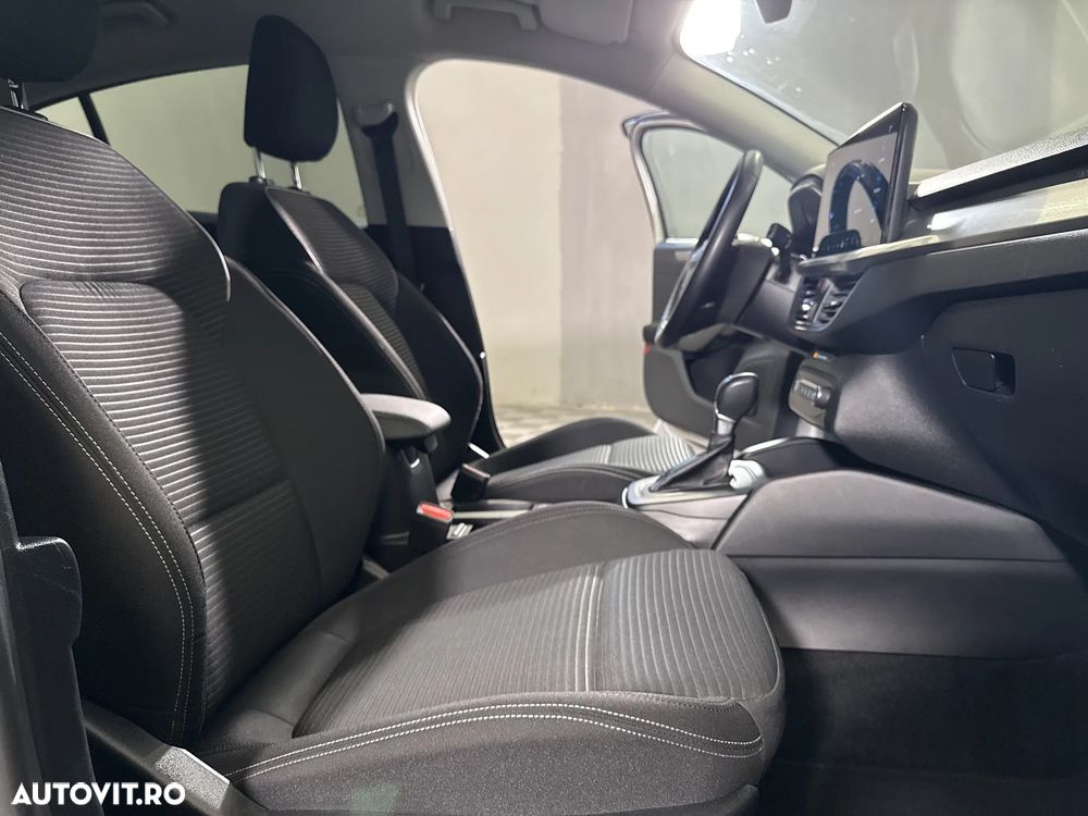 Ford Focus - 12