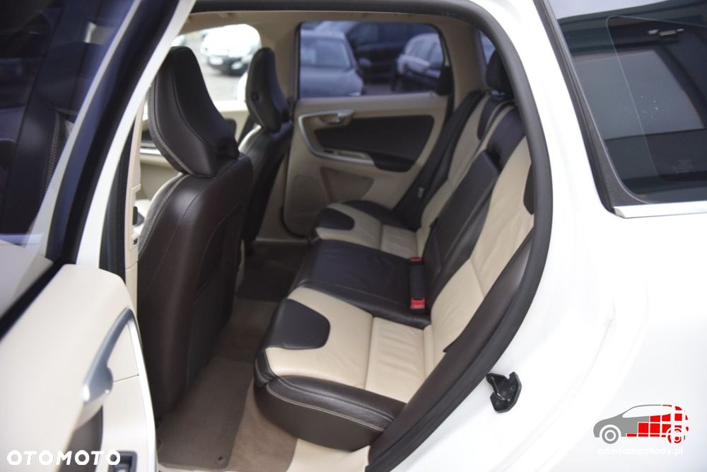 Volvo XC 60 D3 Summum - 14