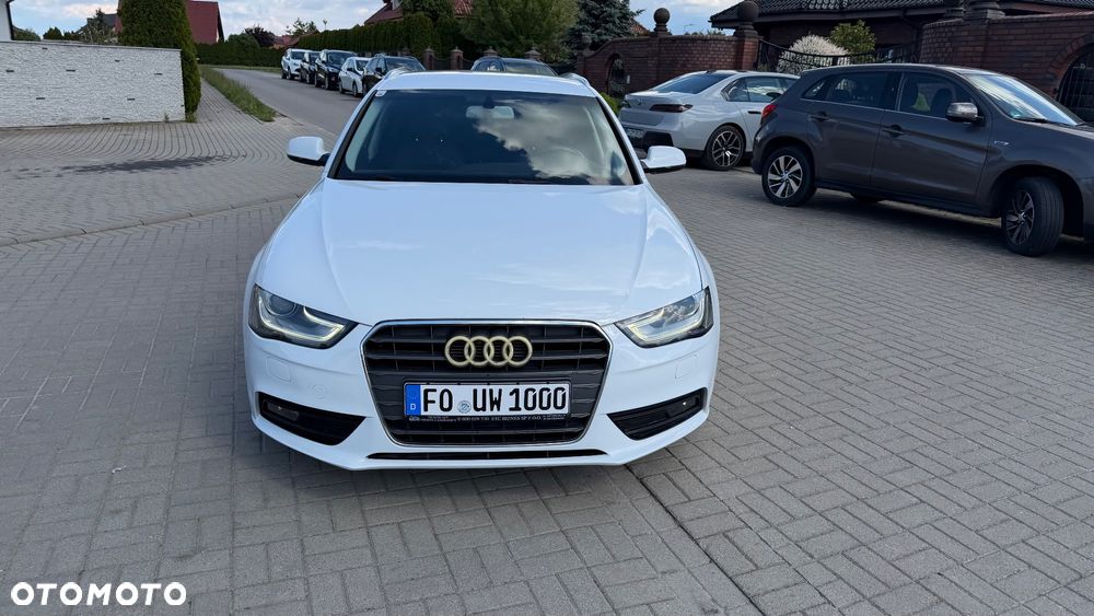 Audi A4 Avant 2.0 TDI DPF clean diesel Ambiente - 3