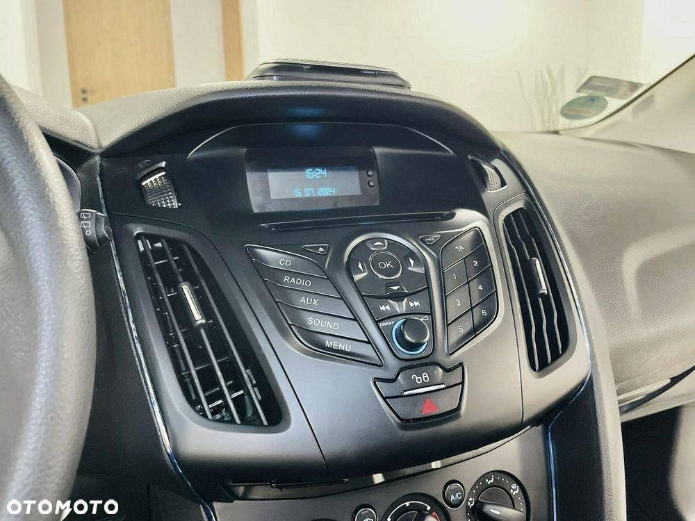 Ford Focus 1.0 EcoBoost Start-Stopp-System COOL&CONNECT - 28