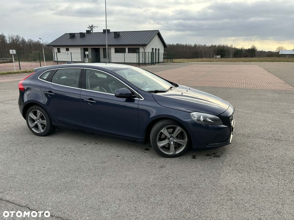 Volvo V40 - 8