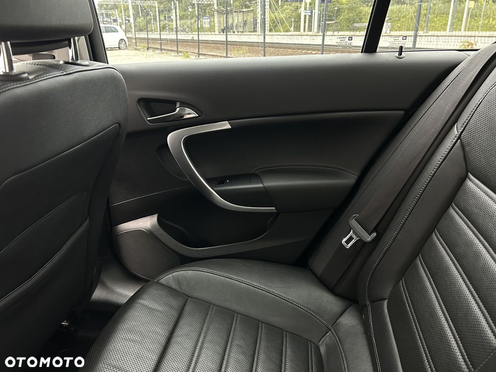 Opel Insignia 2.0 Turbo Sport - 17