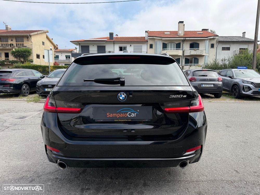 BMW 320 e Auto - 13