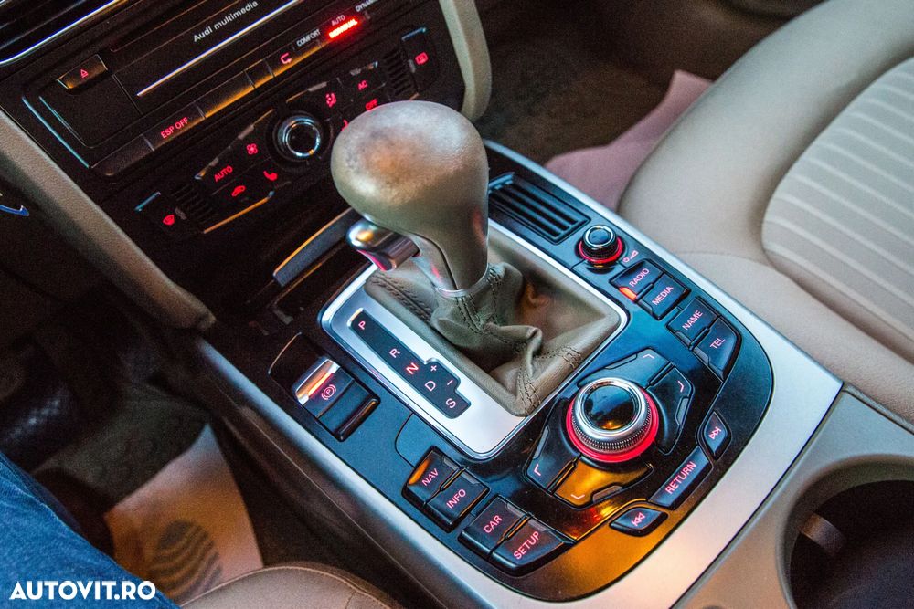 Audi A4 2.0 TDI Multitronic - 29