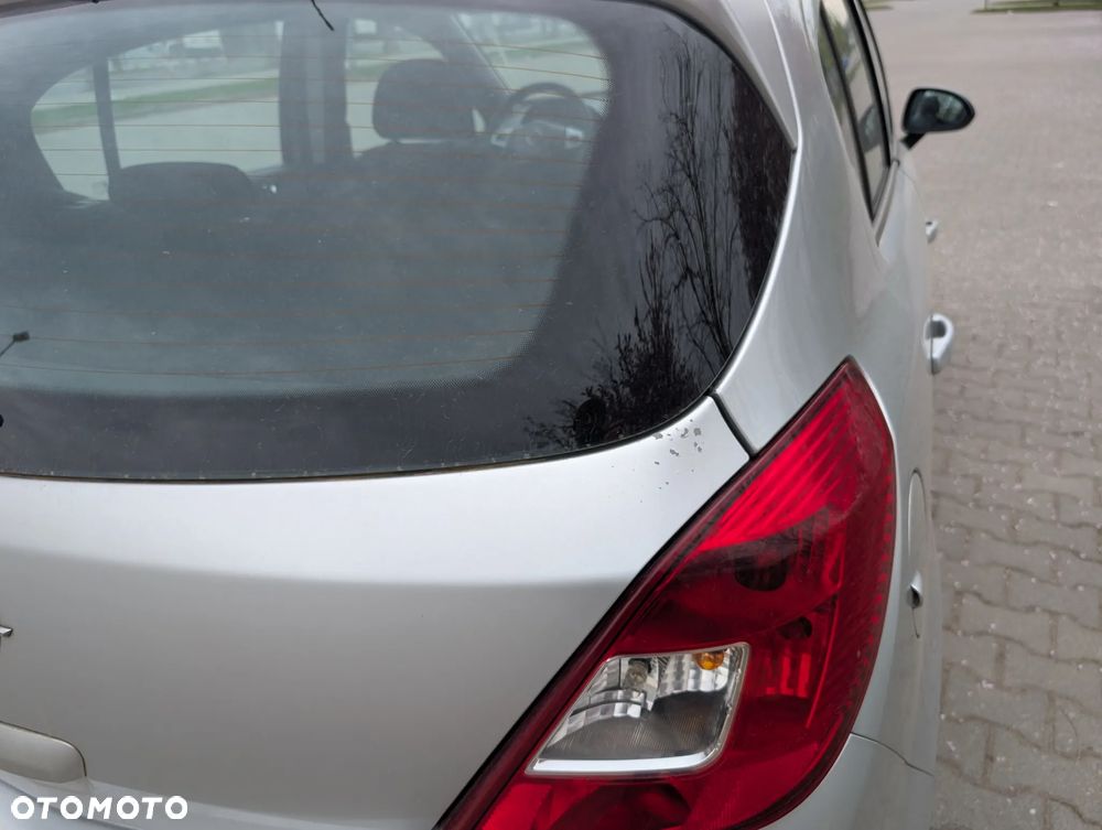 Opel Corsa - 13