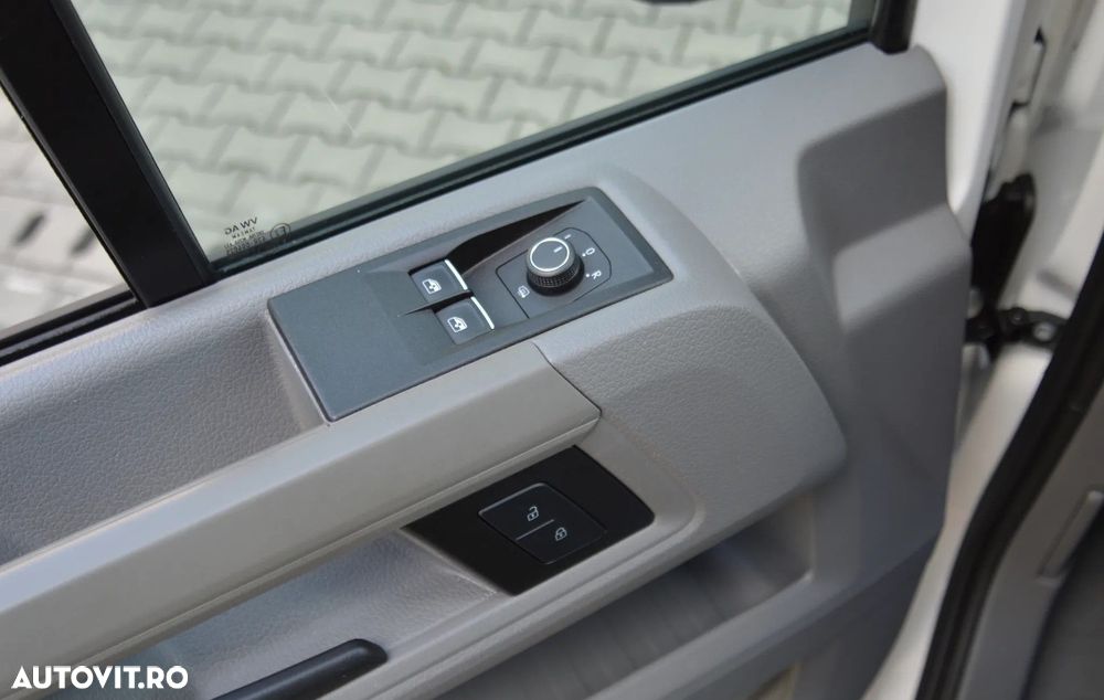 Volkswagen CRAFTER - 23