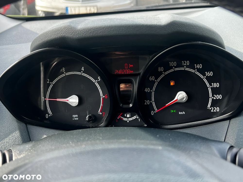 Ford Fiesta 1.25 Ambiente - 7