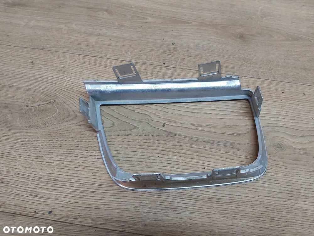 Chevrolet CAMARO V SS 6,2 v8 ramka lampy zderzaka tył prawa 10-14r 92198055 - 3