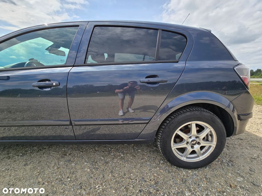 Opel Astra - 17