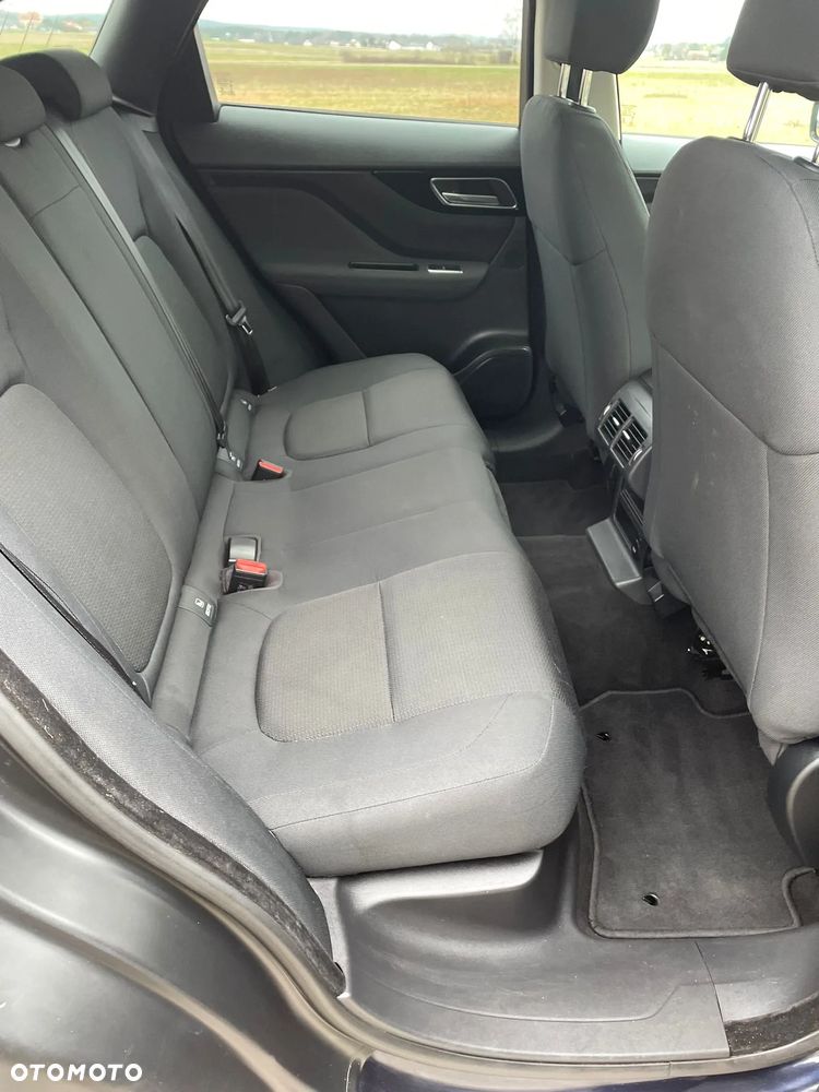 Jaguar F-Pace 20d AWD Prestige - 24