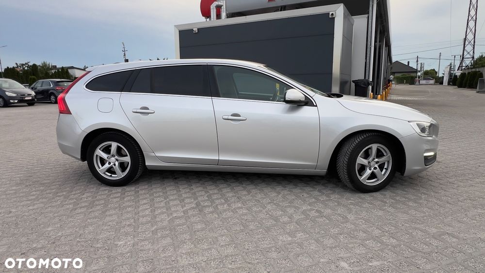 Volvo V60 D3 Geartronic Linje Svart - 4