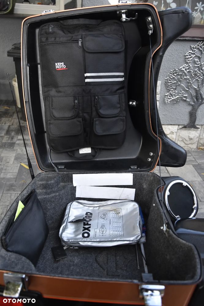 Harley-Davidson FLHTCU Ultra - 12