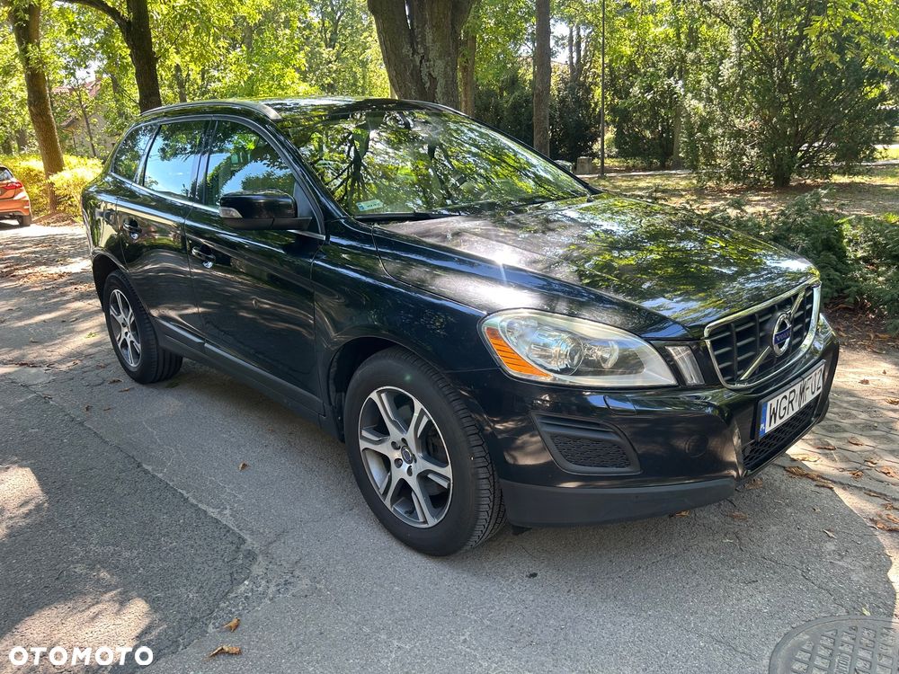 Volvo XC 60 D3 AWD Momentum - 6
