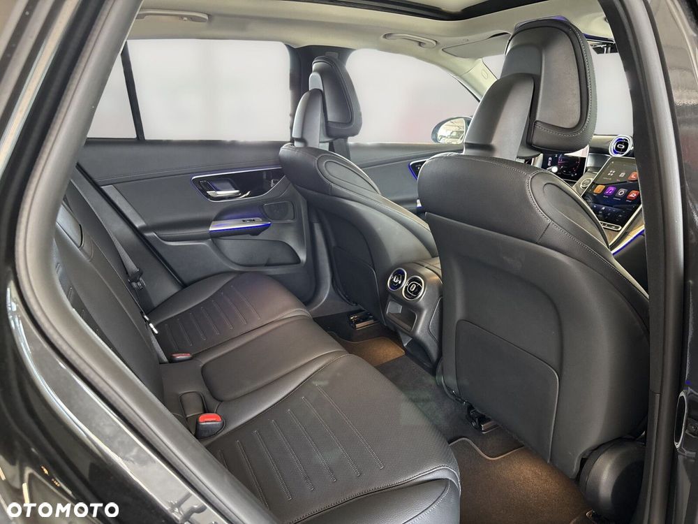 Mercedes-Benz GLC - 21
