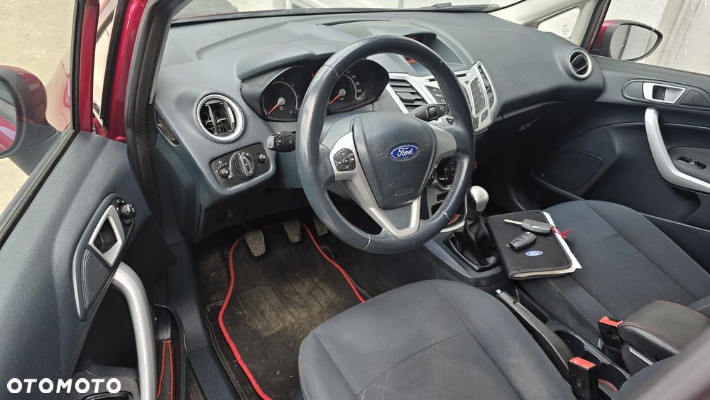 Ford Fiesta 1.25 Celebration - 5