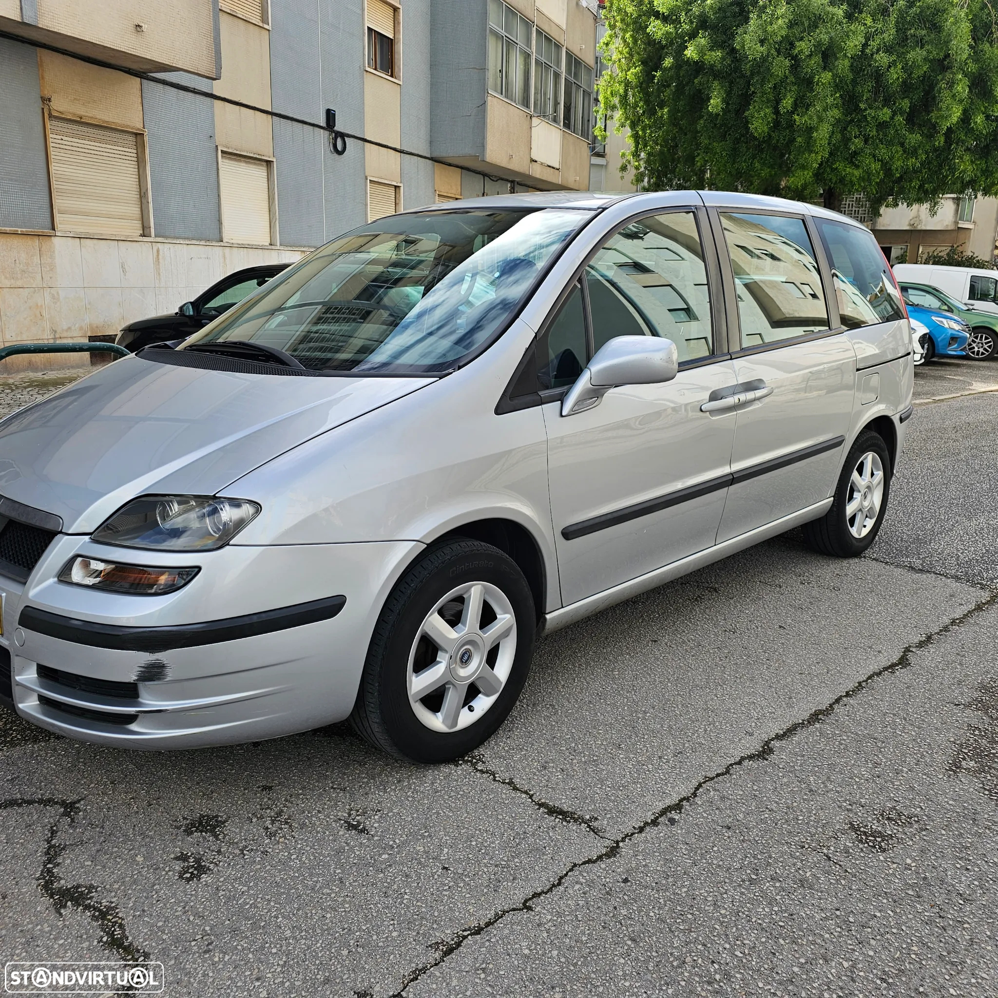 Fiat Ulysse 2.0 JTD 16V Emotion - 24