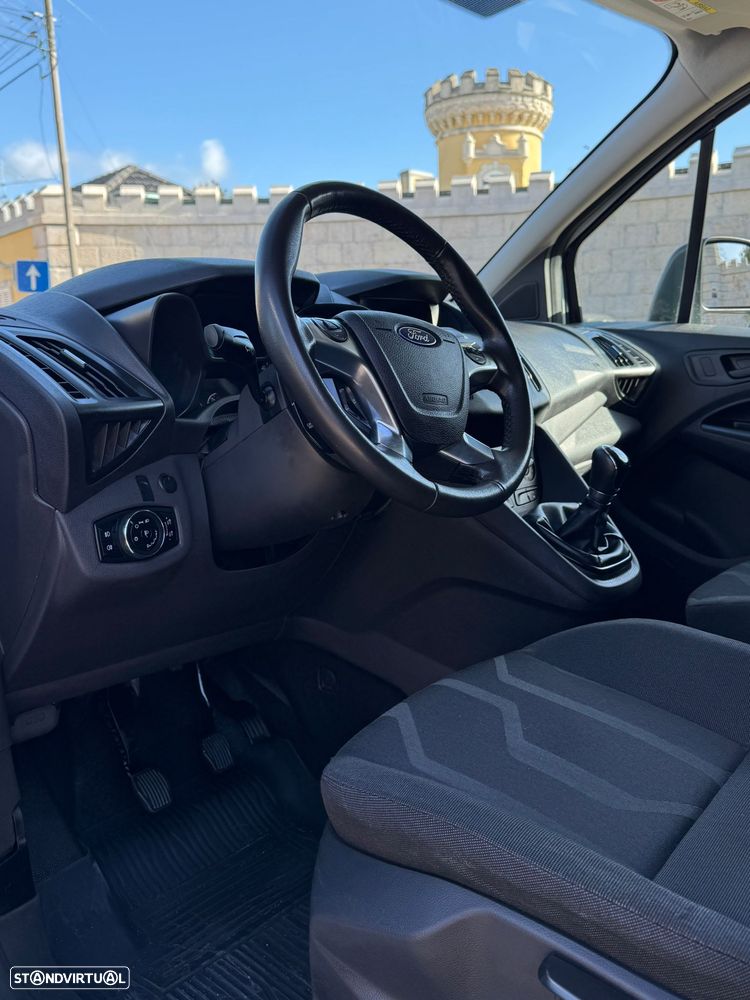 Ford Transit Connect - 13