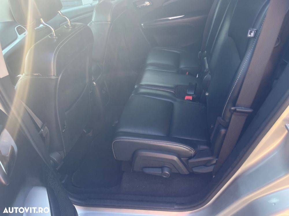 Fiat Freemont 2.0 Mjet AT AWD Lounge - 14
