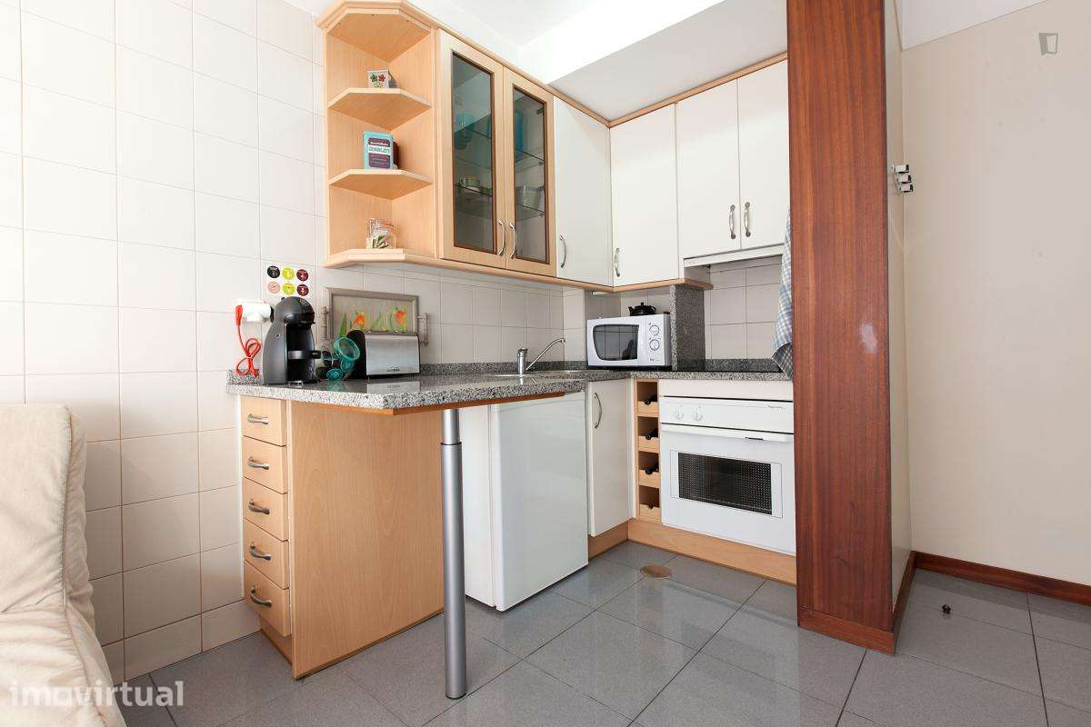 Apartamento com 1 quartos - localizado em Bonfim Porto - Grande imagem: 2/19