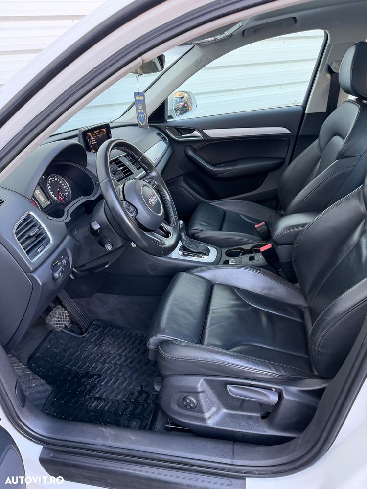 Audi Q3 2.0 TDI Quattro S tronic design - 10