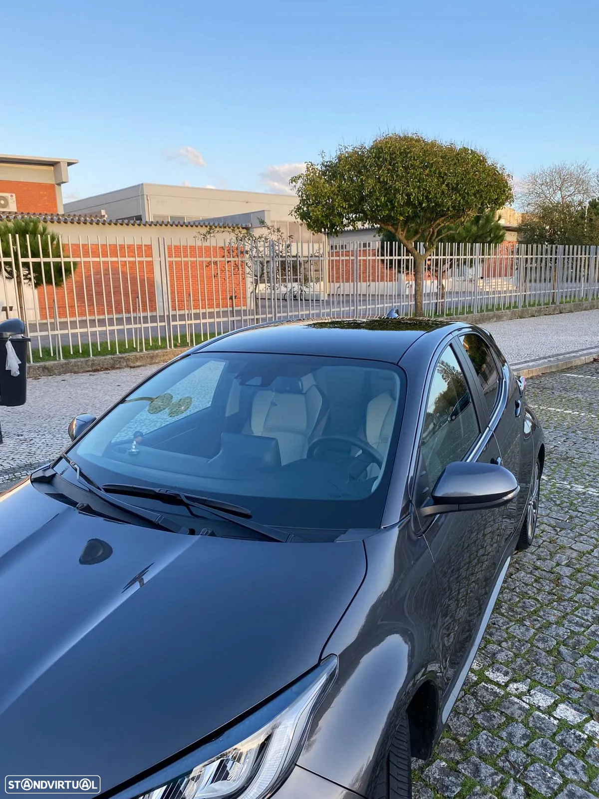 Toyota Yaris 1.5 HDF Luxury - 5