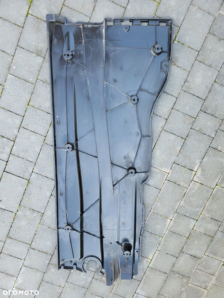 VW SKODA SEAT OSŁONA PODWOZIA LEWA PRAWA  5Q0825202 AP 5Q0825201 AP - 5