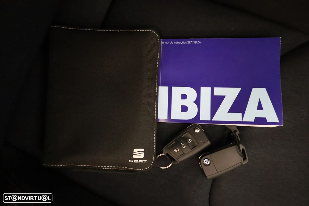 SEAT Ibiza 1.0 TSI FR DSG — fotografia 47