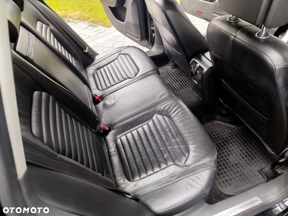 Volkswagen Passat 2.0 TDI Comfortline - 8