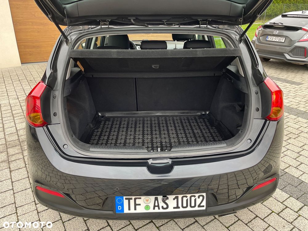 Kia Ceed 1.4 CVVT Dream Team Edition - 20