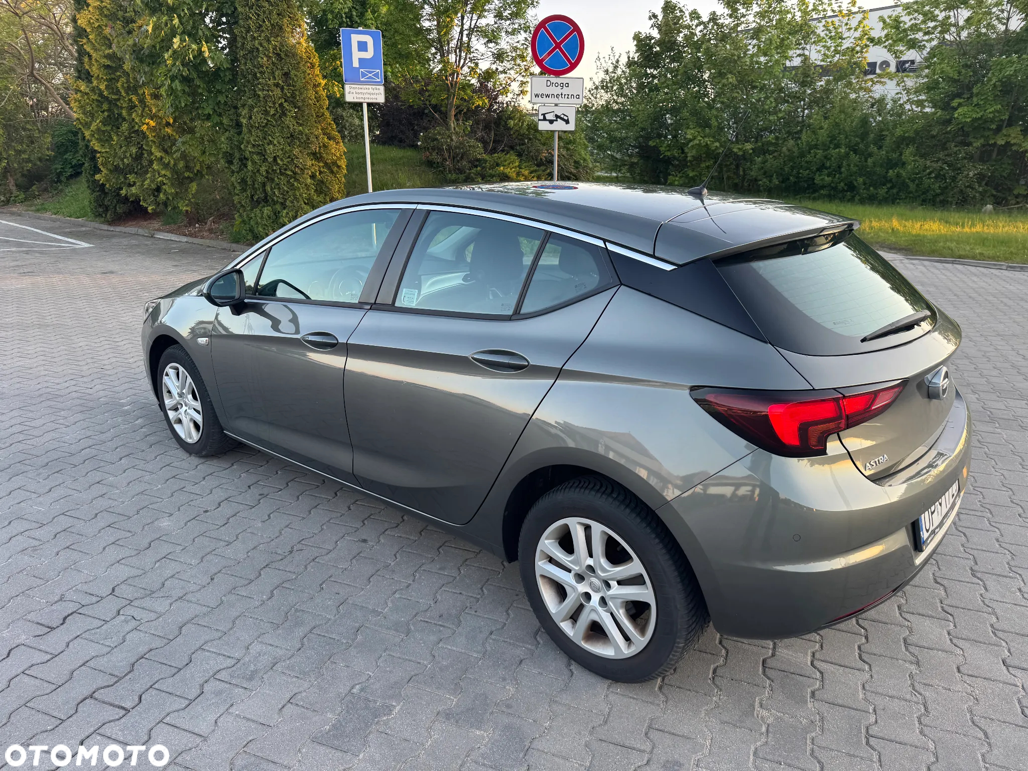 Opel Astra V 1.4 Enjoy - 8