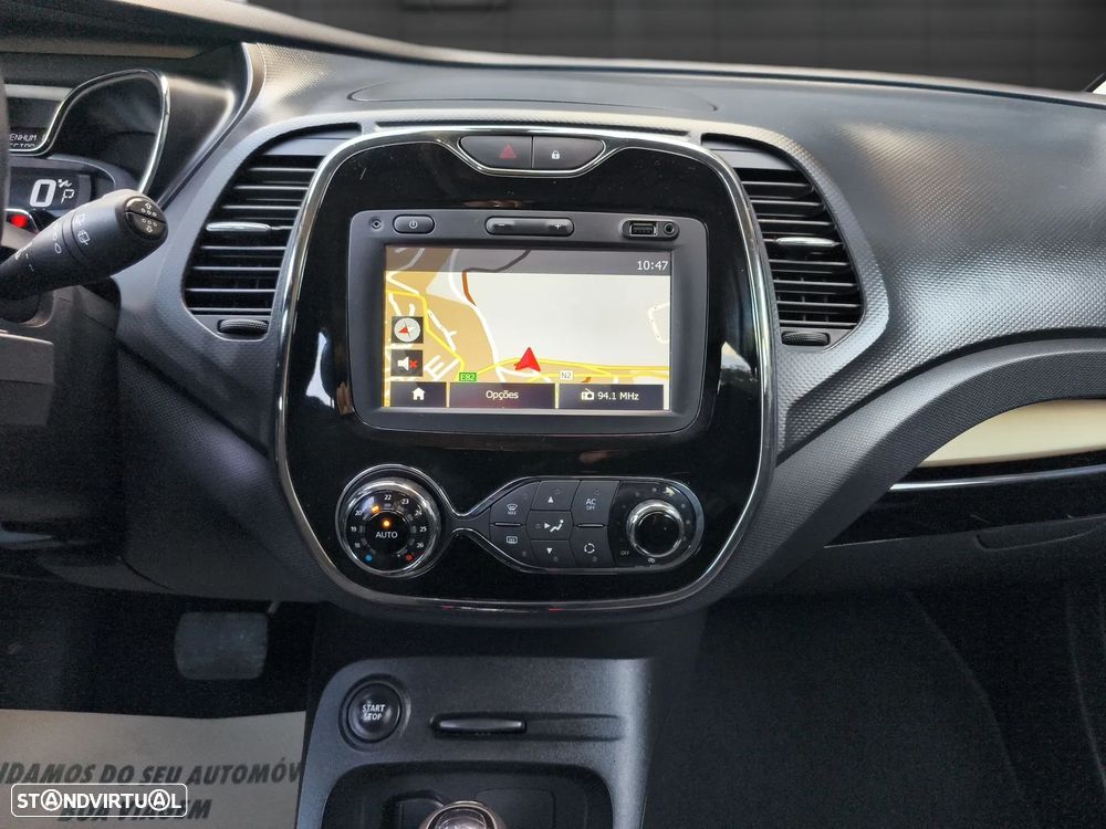 Renault Captur 1.5 dCi Exclusive EDC - 11