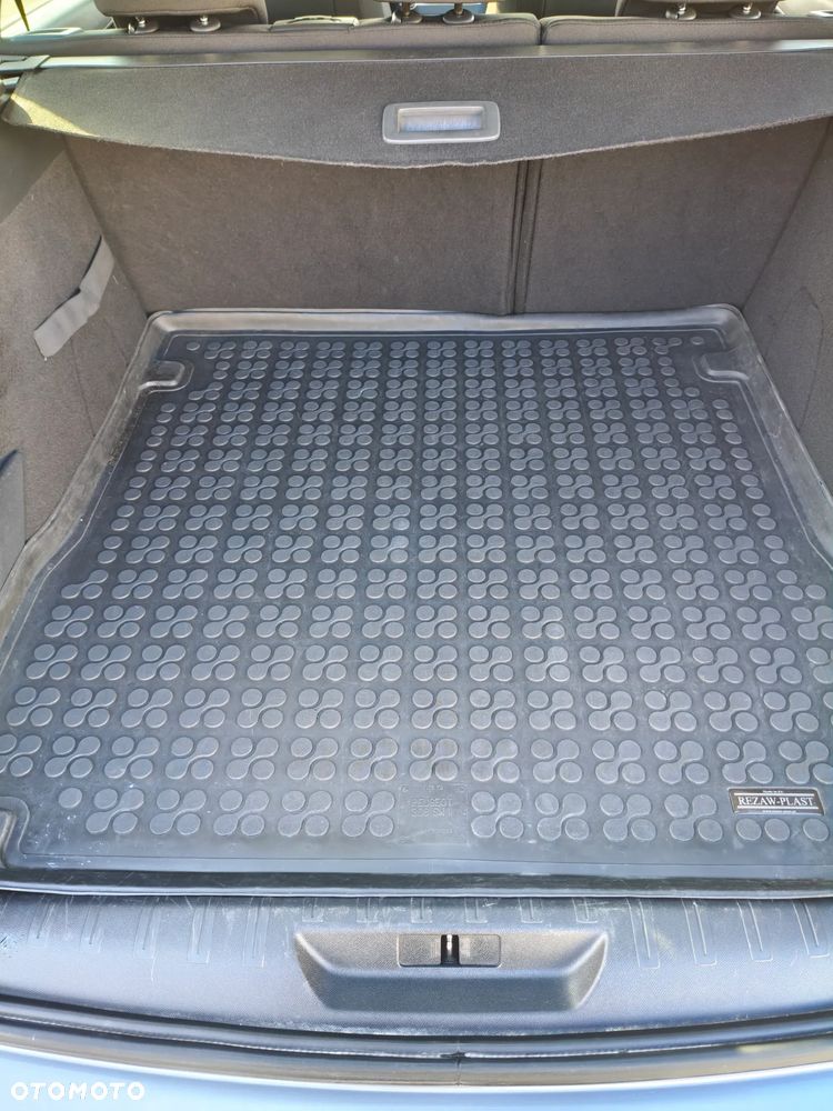 Peugeot 308 1.2 PureTech Allure S&S - 20