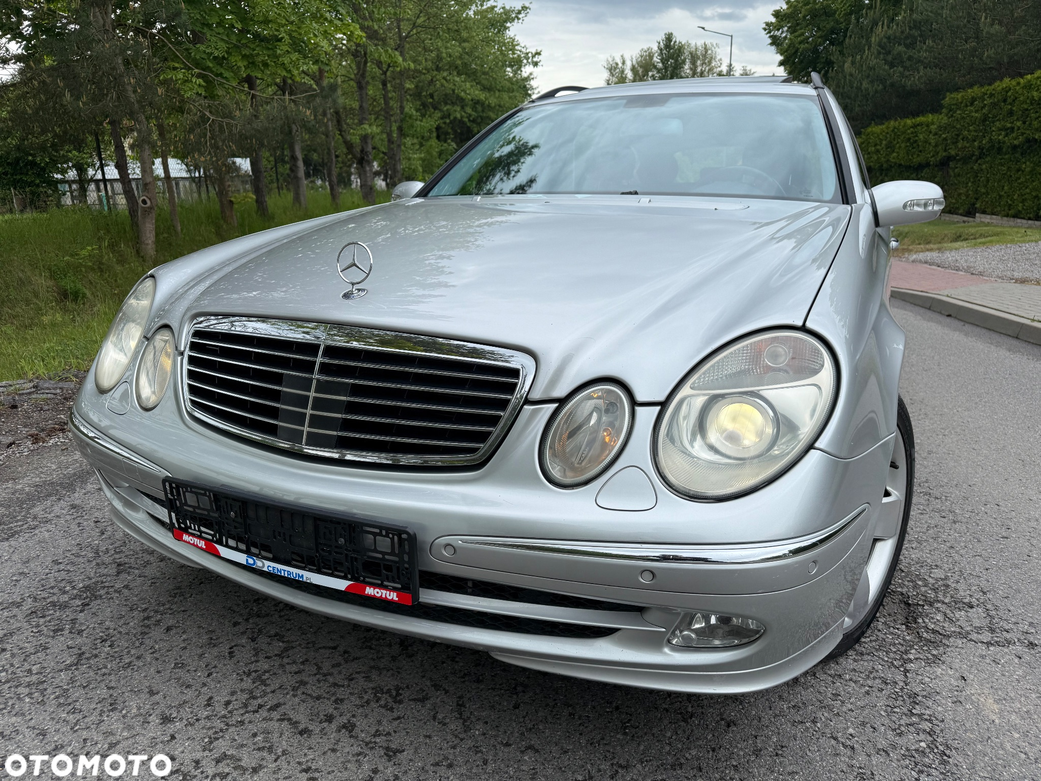 Mercedes-Benz Klasa E 500 T 4Matic Automatik Avantgarde - 16