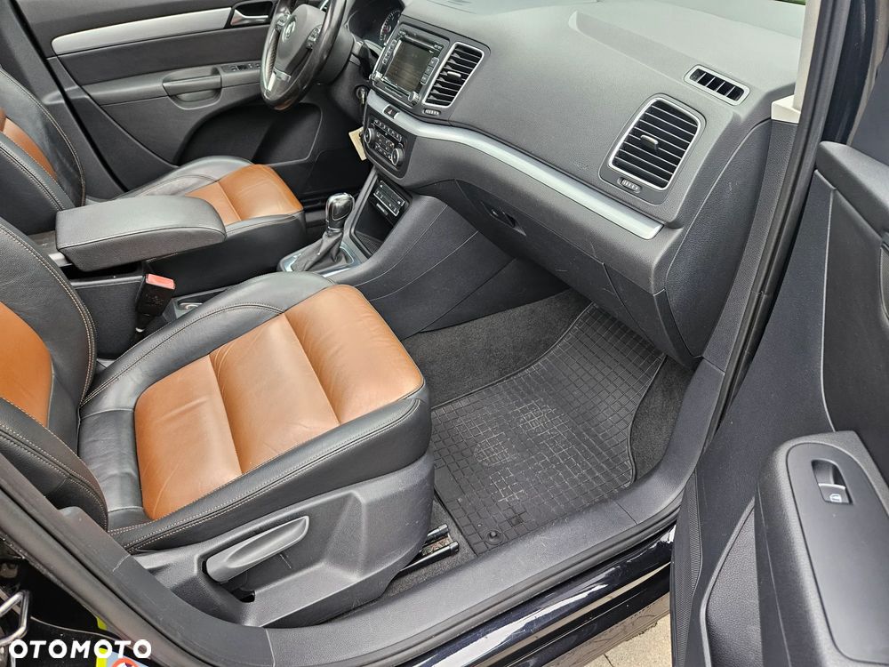 Volkswagen Sharan - 25