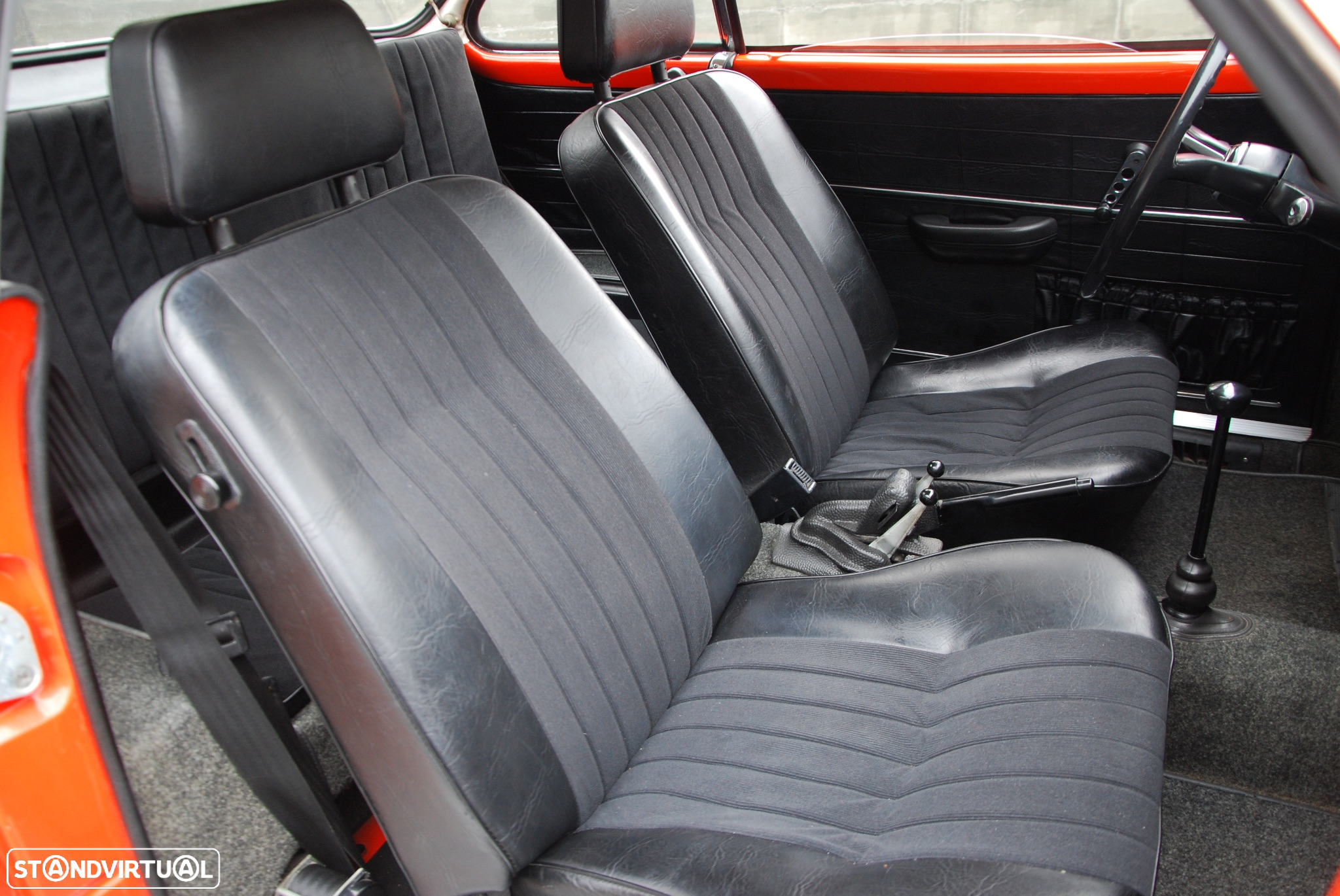 VW Karmann Ghia - 18