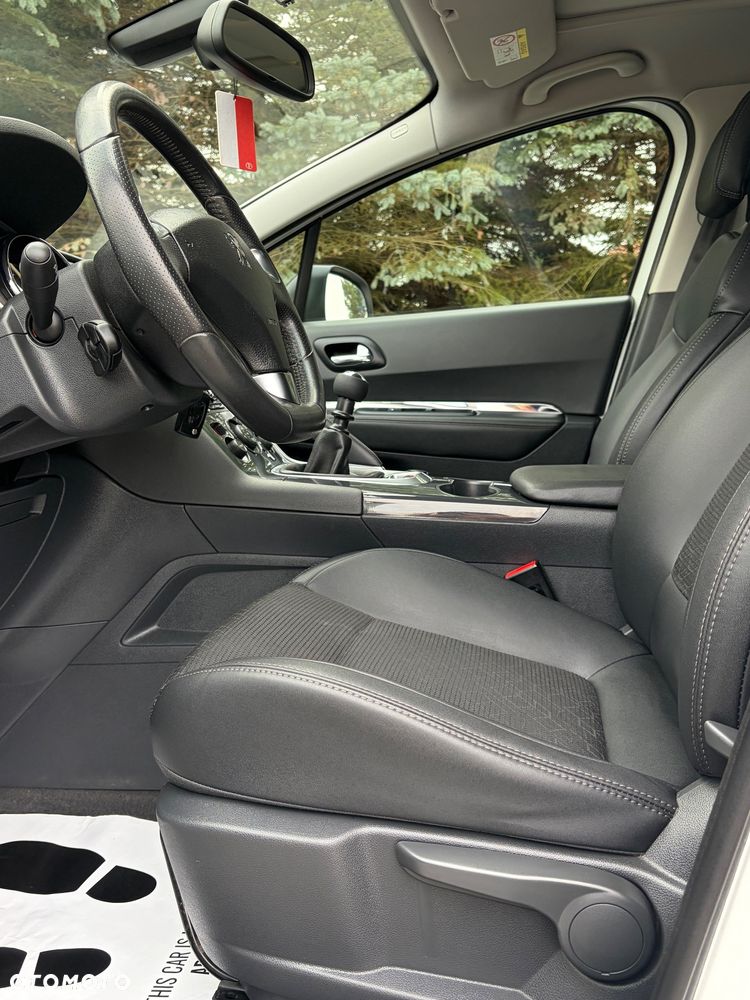 Peugeot 3008 2.0 HDi Premium+ - 24