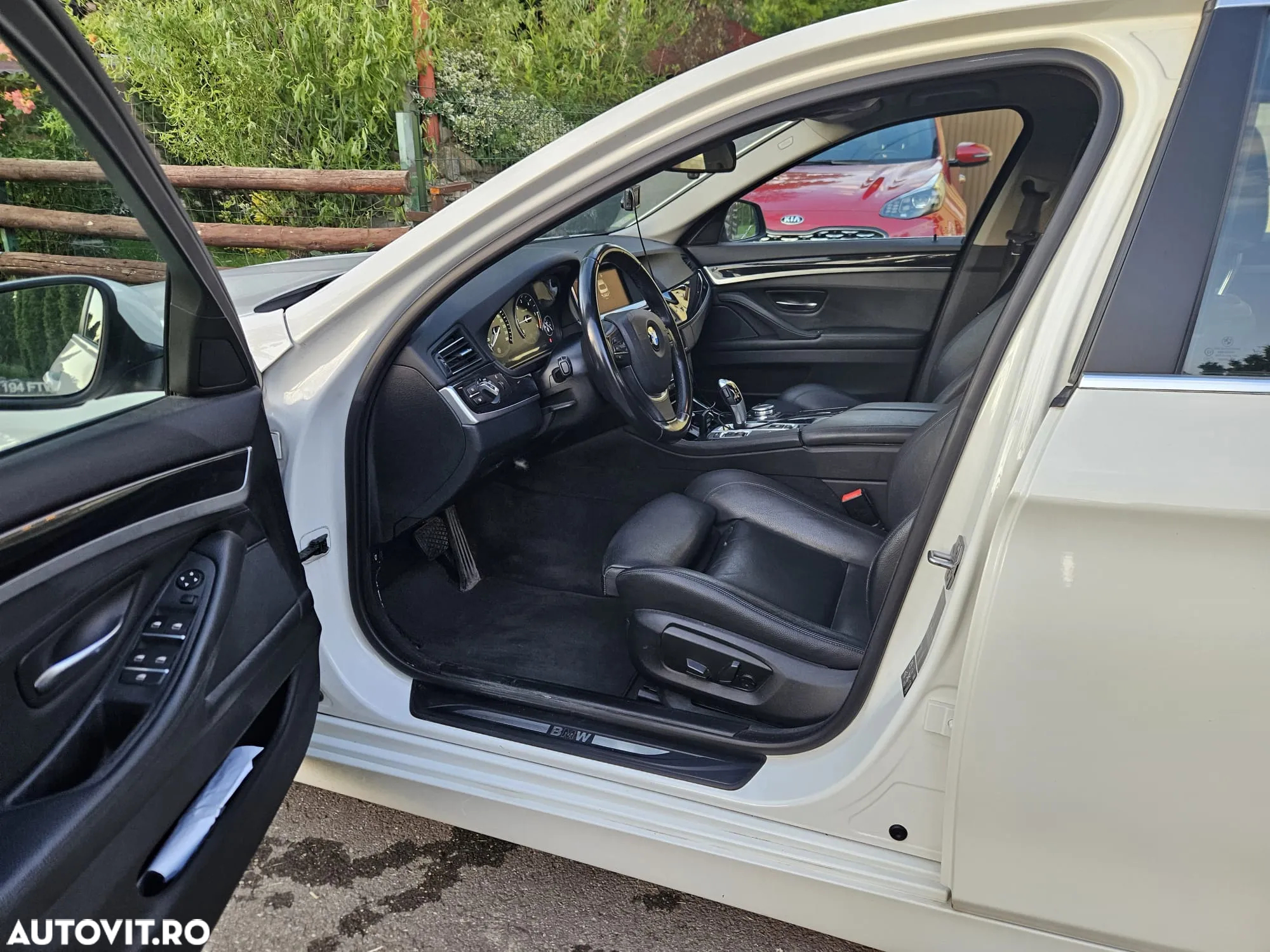 BMW Seria 5 525d xDrive AT - 7