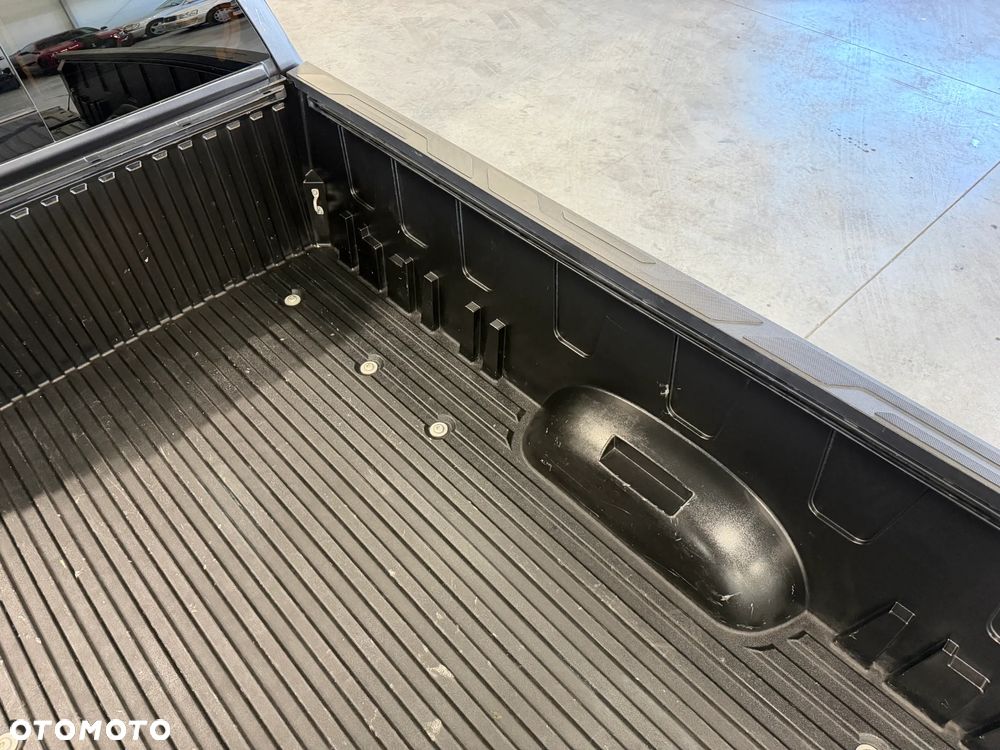 Toyota Tundra - 14