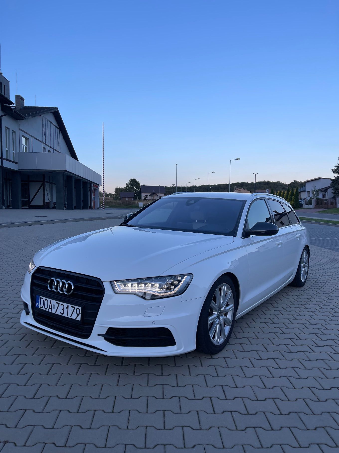 Audi A6 Avant 2.0 TDI DPF - 1