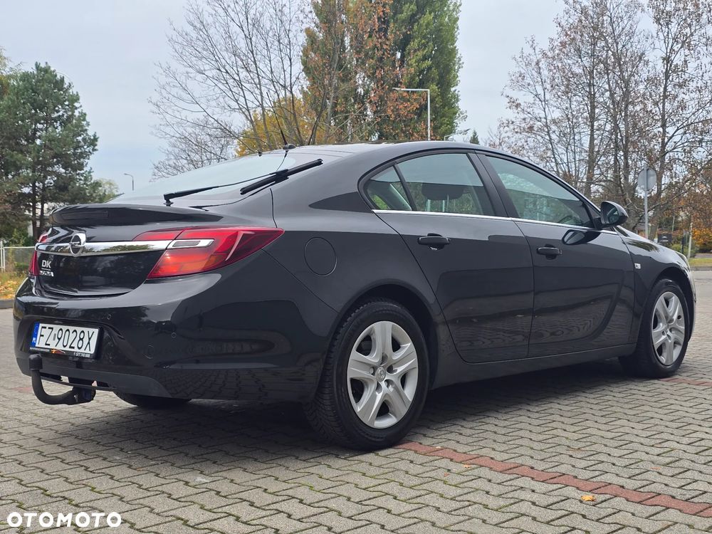 Opel Insignia - 14