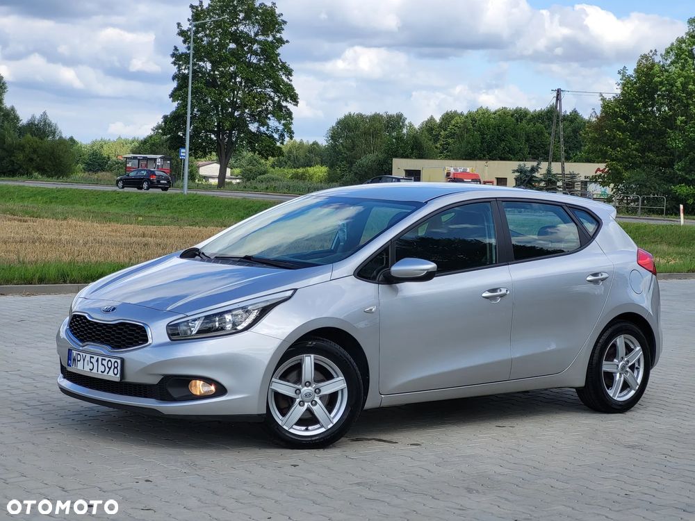 Kia Ceed 1.4 CVVT Attract - 3
