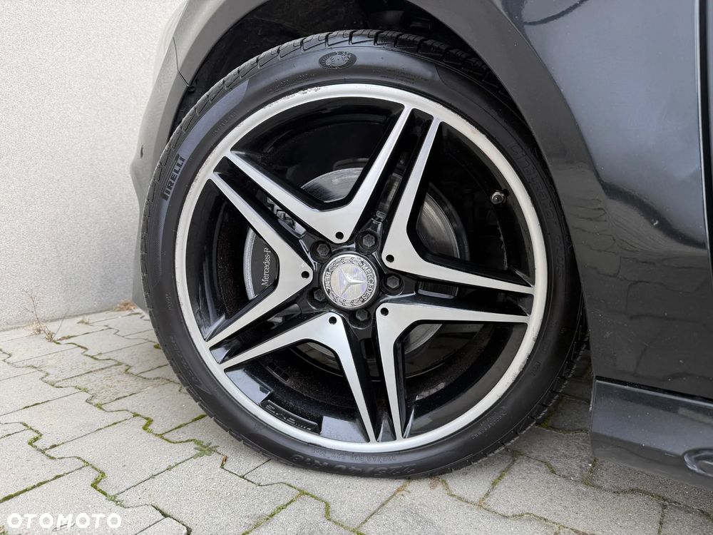 Mercedes-Benz CLA 200 AMG Line - 27