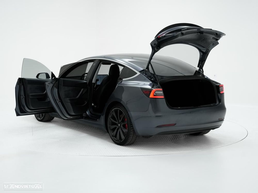 Tesla Model 3 AWD Dual Motor Performance - 5