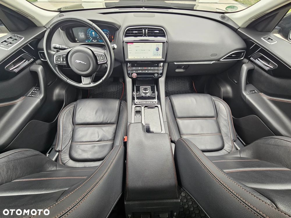 Jaguar F-Pace 20d AWD Prestige - 5